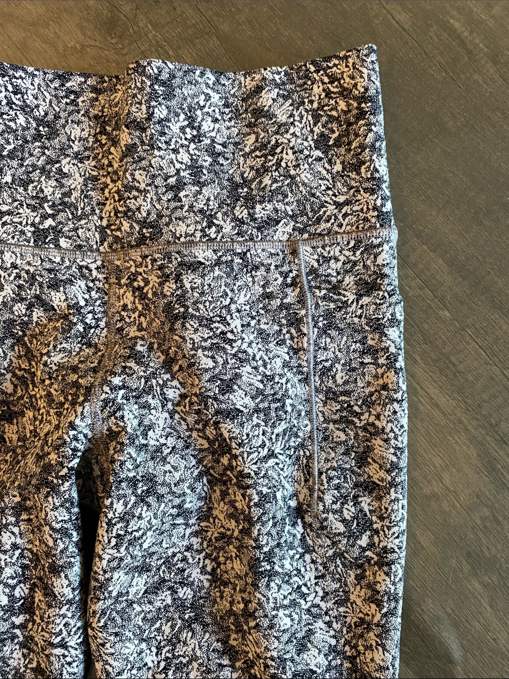 Athleta Black and White Printed High-Waist Leggings - Picture 2 of 4
